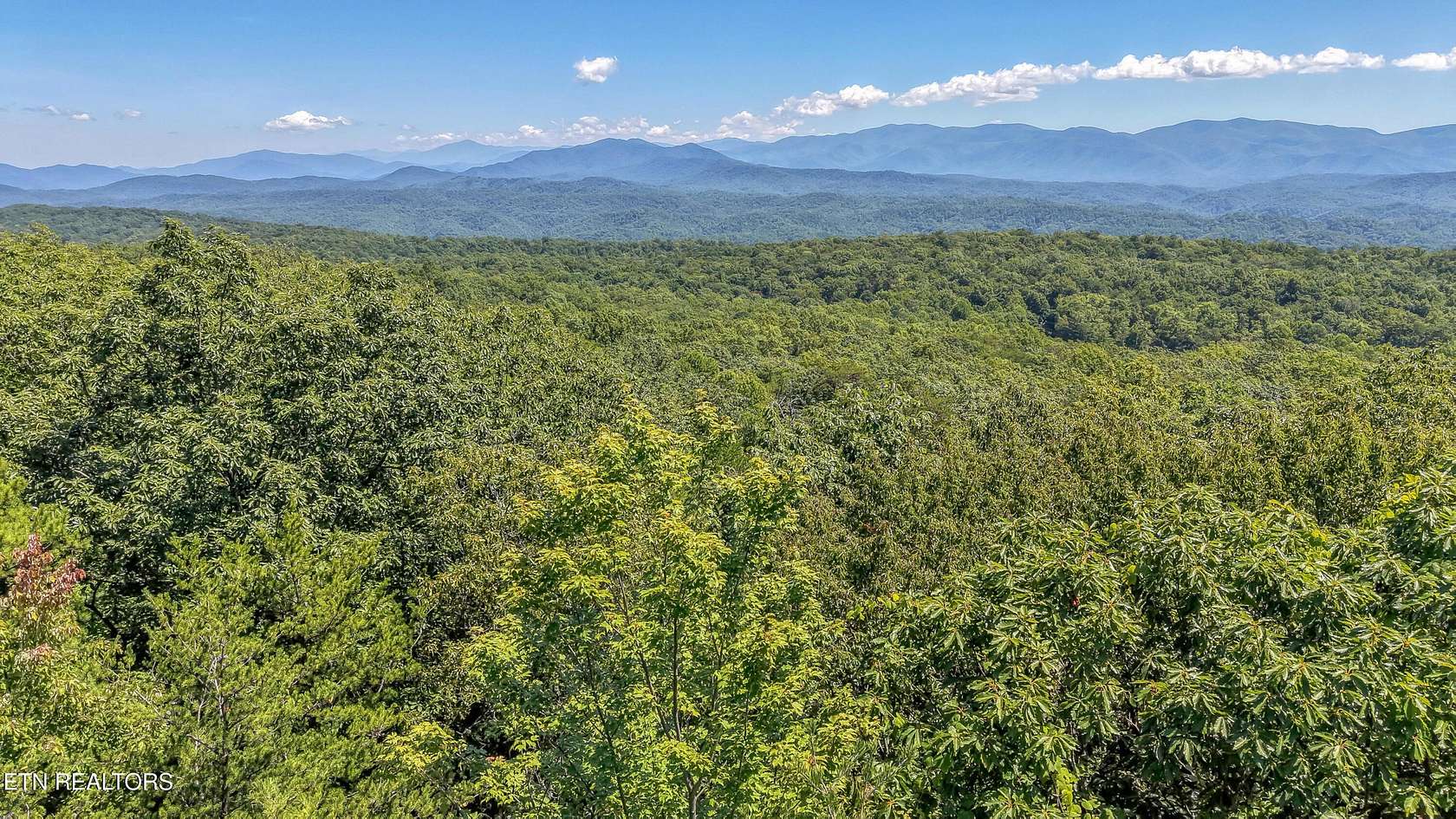 5.66 Acres of Residential Land for Sale in Tallassee, Tennessee
