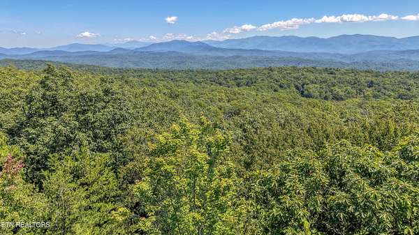 5.66 Acres of Residential Land for Sale in Tallassee, Tennessee