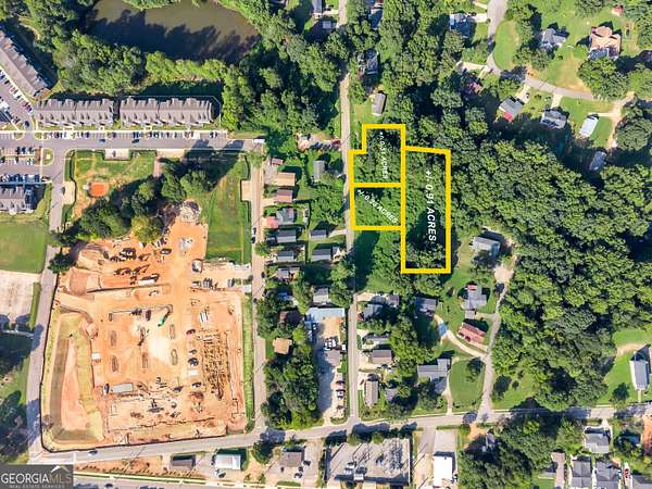 0.91 Acres of Residential Land for Sale in Gainesville, Georgia
