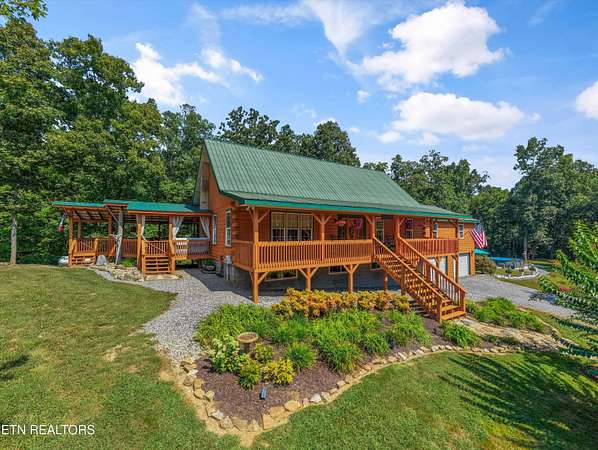 2 Acres of Land with Home for Sale in Dandridge, Tennessee