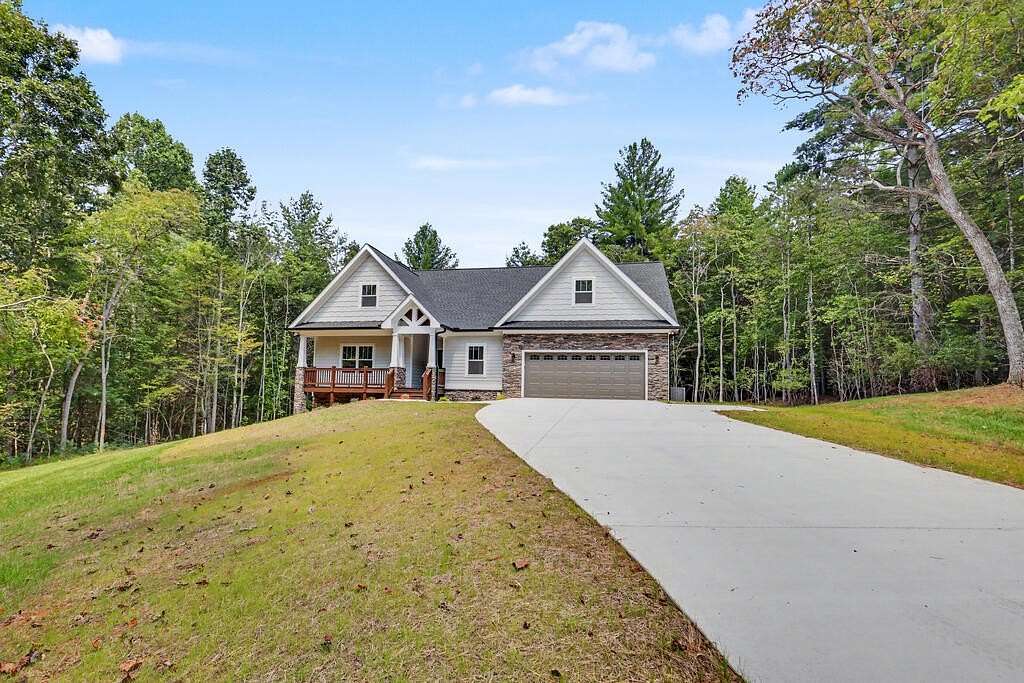 4.3 Acres of Land with Home for Sale in Blairsville, Georgia
