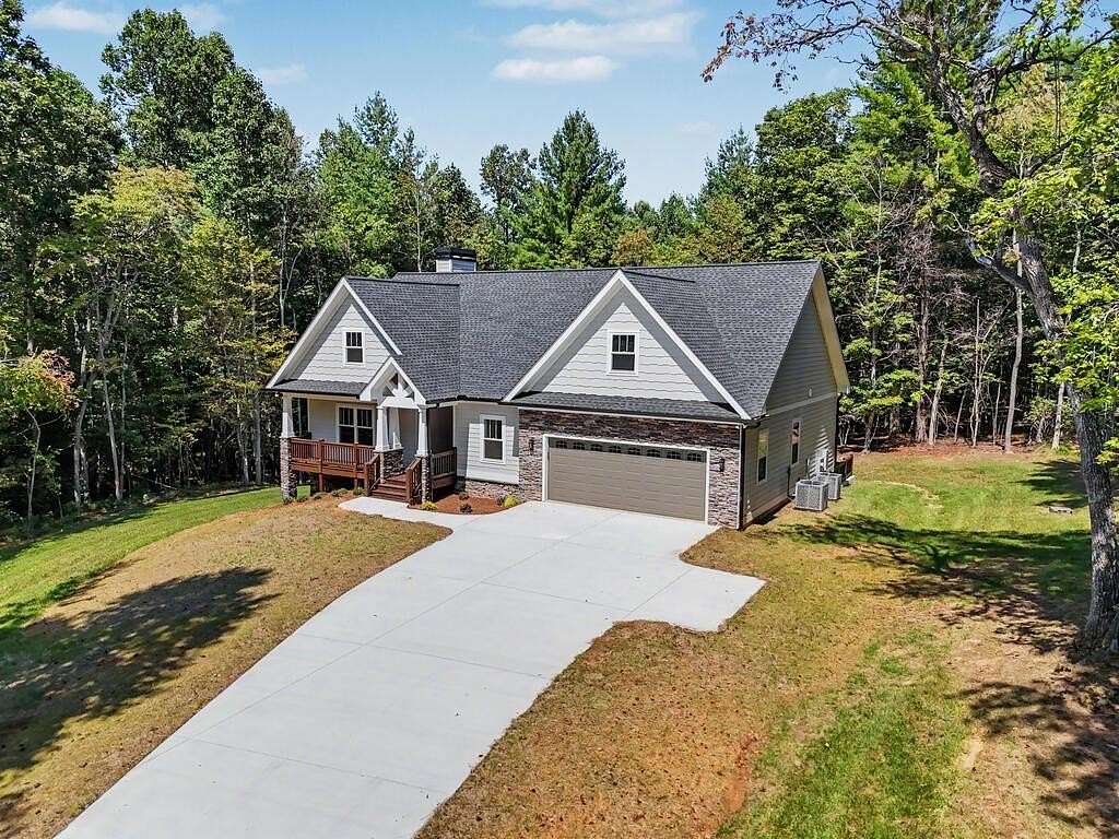 4.3 Acres of Land with Home for Sale in Blairsville, Georgia