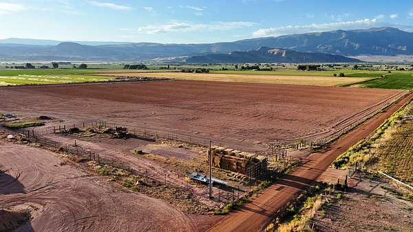 39 Acres of Agricultural & Residential Land for Sale in Richfield, Utah