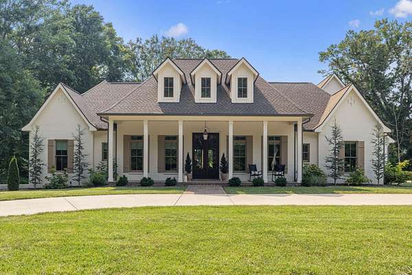 3.67 Acres of Land with Home for Sale in Adams, Tennessee