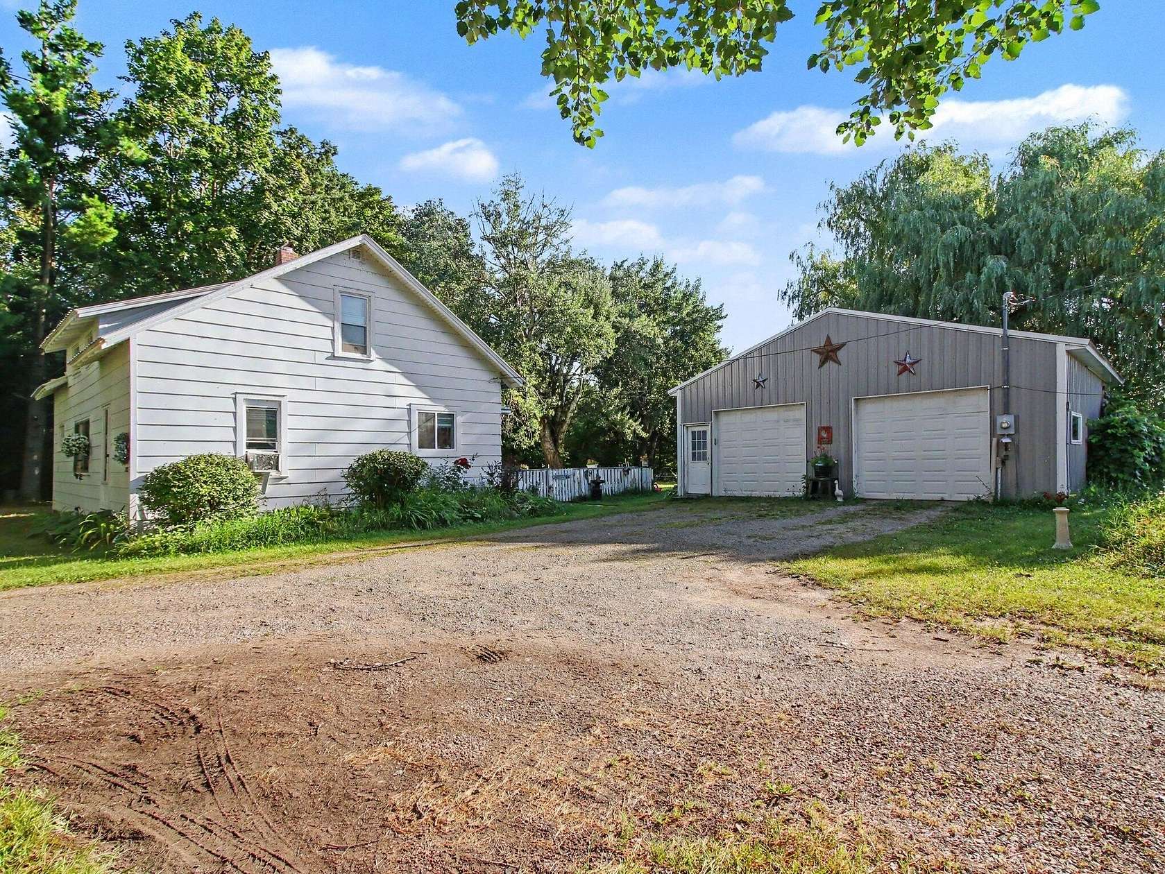 20 Acres of Land with Home for Sale in Cheboygan, Michigan