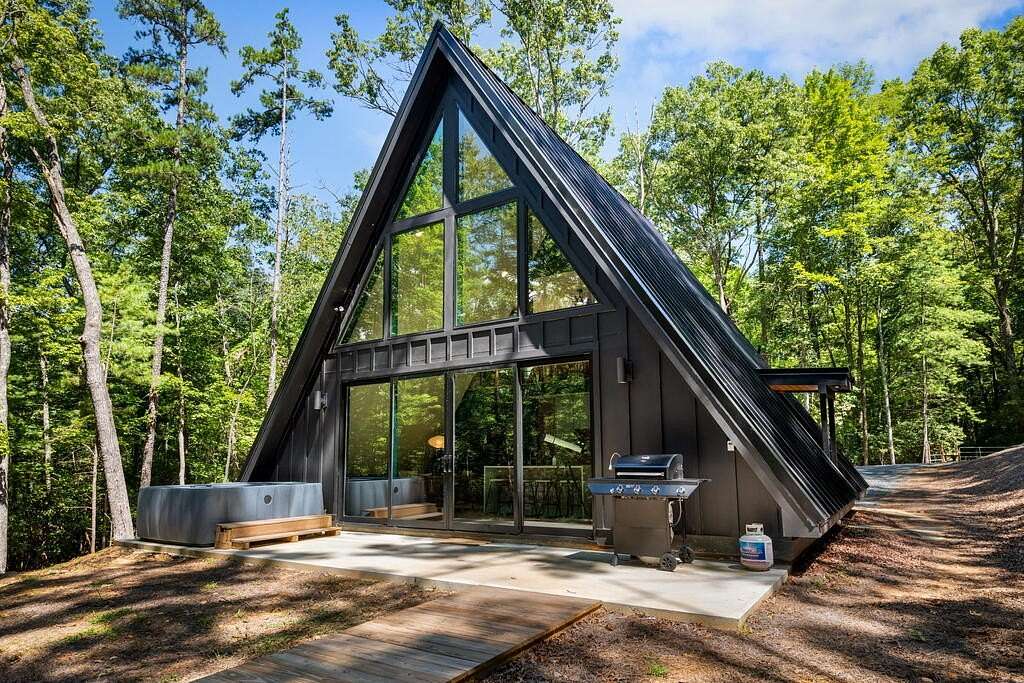 1.79 Acres of Land with Home for Sale in Blue Ridge, Georgia