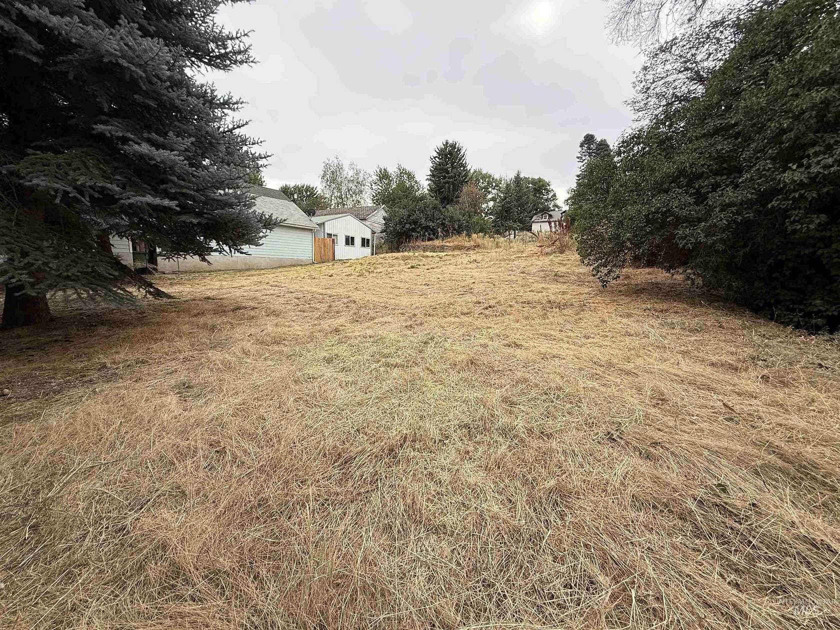 0.17 Acres of Residential Land for Sale in Uniontown, Washington