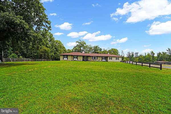 10 Acres of Land with Home for Lease in Manassas, Virginia