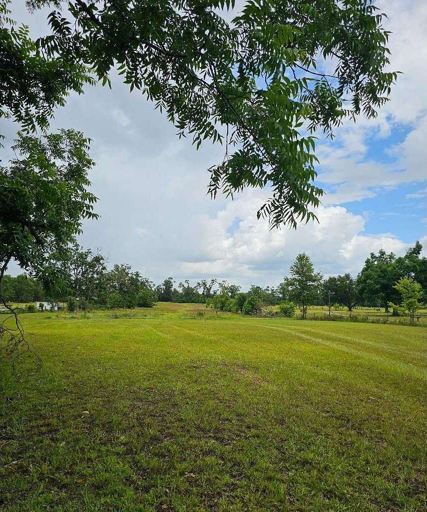 4.5 Acres of Residential Land for Sale in Lee, Florida