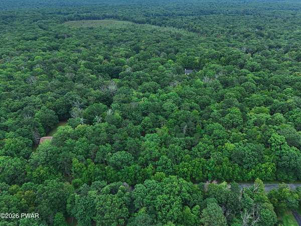 1 Acre of Residential Land for Sale in Dingmans Ferry, Pennsylvania