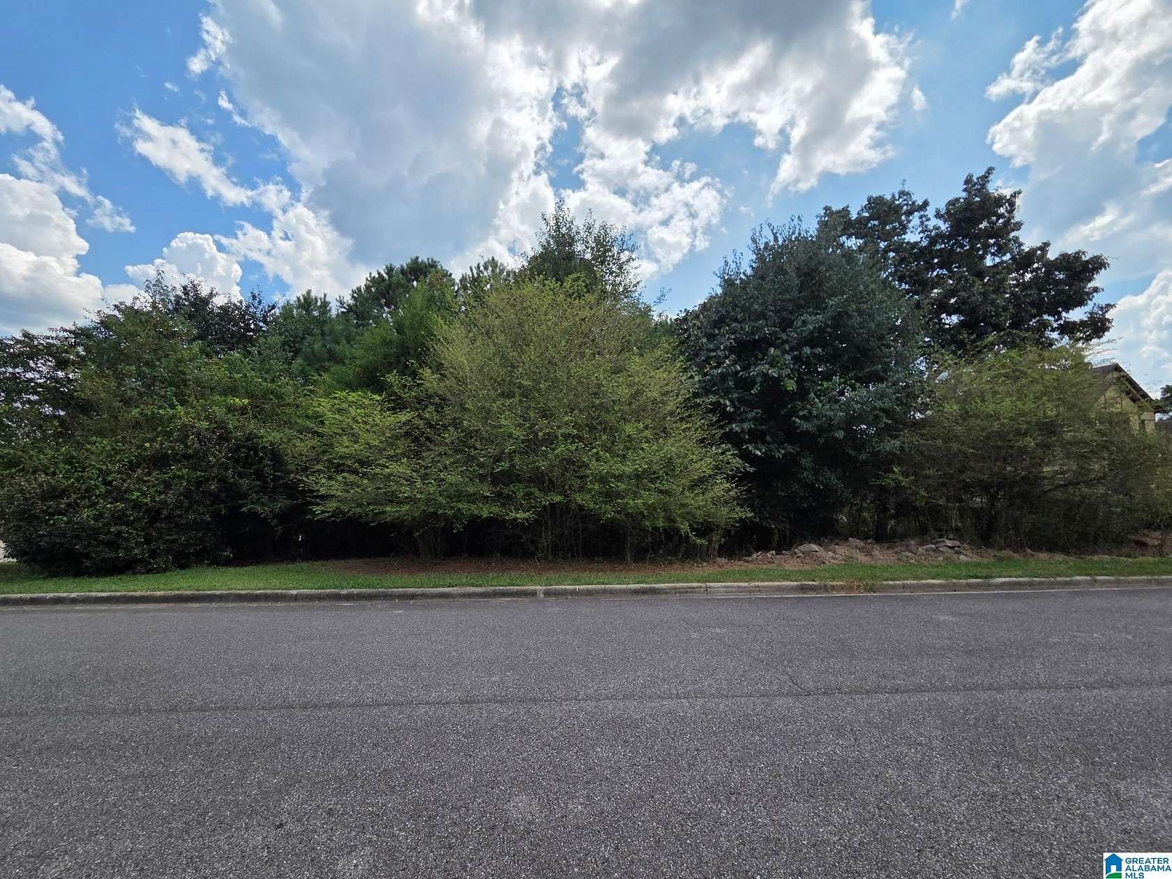 0.43 Acres of Land for Sale in Trussville, Alabama
