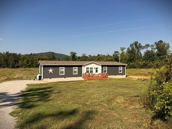 6.69 Acres of Land with Home for Sale in Monroe, Tennessee