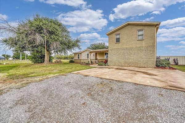 6.66 Acres of Land with Home for Sale in Vernon, Texas