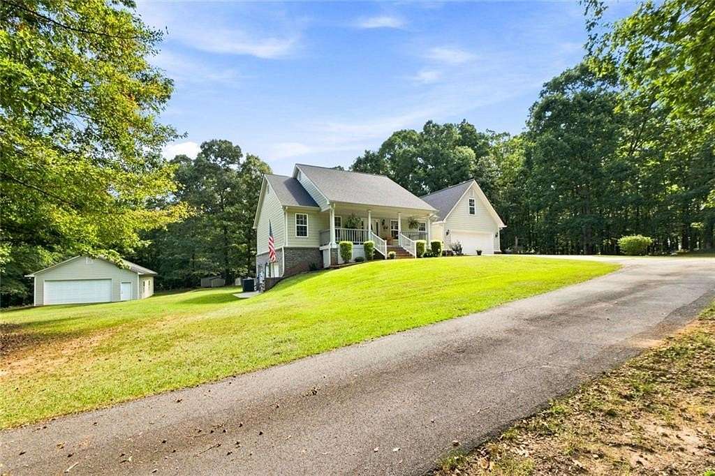 13.5 Acres of Land with Home for Sale in Locust Grove, Georgia