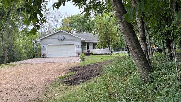 11 Acres of Land with Home for Sale in Le Sueur, Minnesota