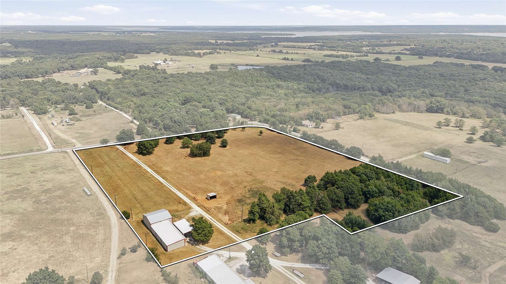 11 Acres of Land for Sale in Sadler, Texas