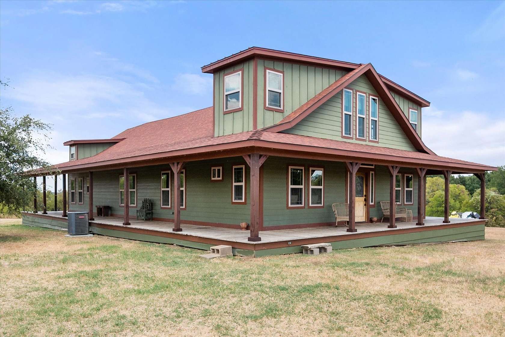 17.5 Acres of Land with Home for Sale in Dawson, Texas