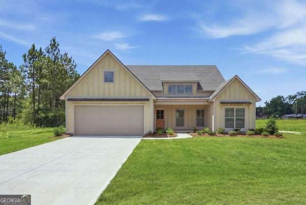 3 Acres of Land with Home for Sale in Tifton, Georgia