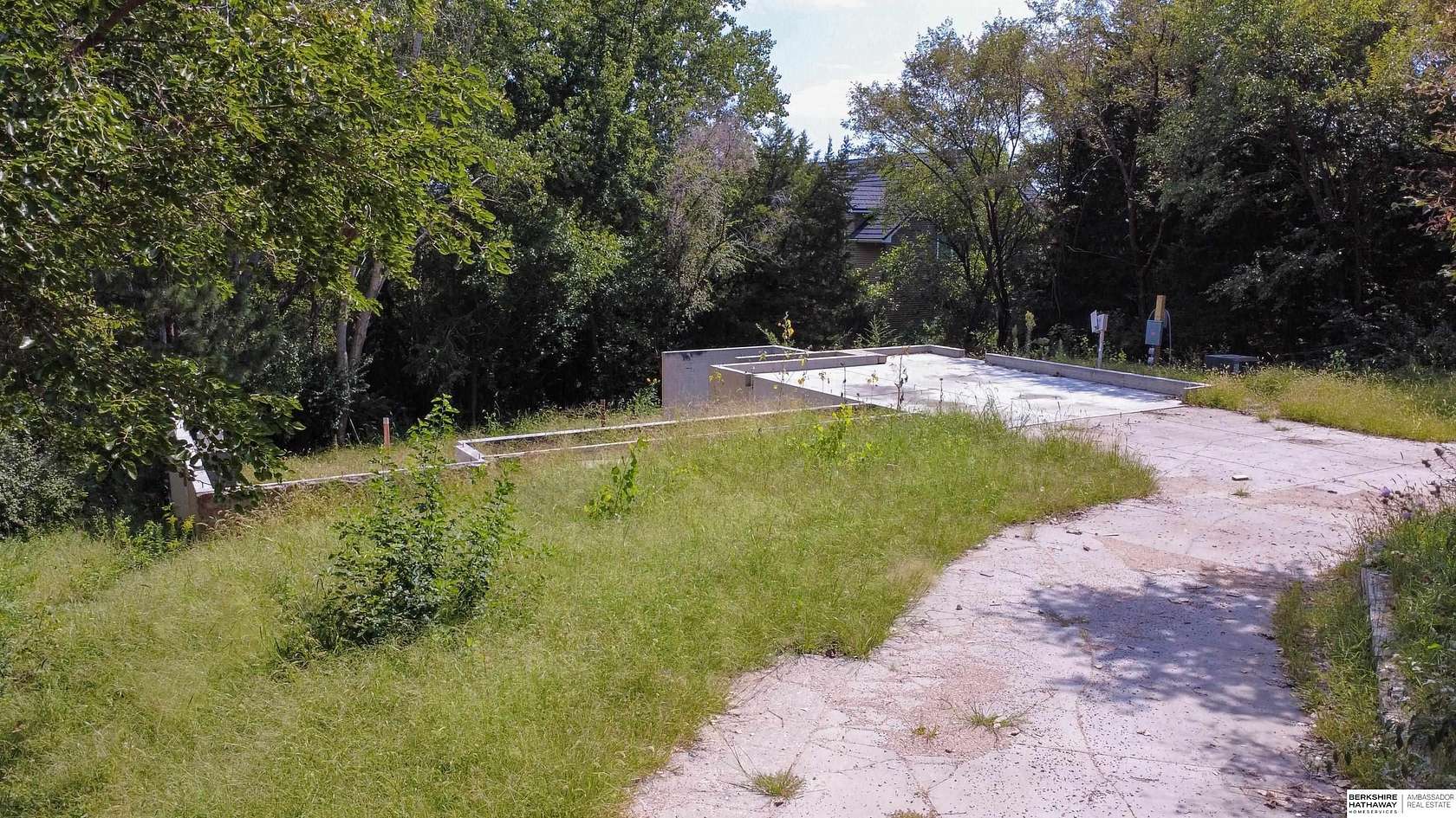 0.51 Acres of Residential Land for Sale in Omaha, Nebraska