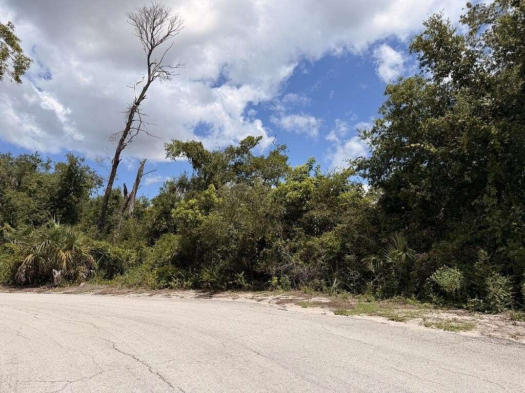 0.36 Acres of Residential Land for Sale in Cedar Key, Florida