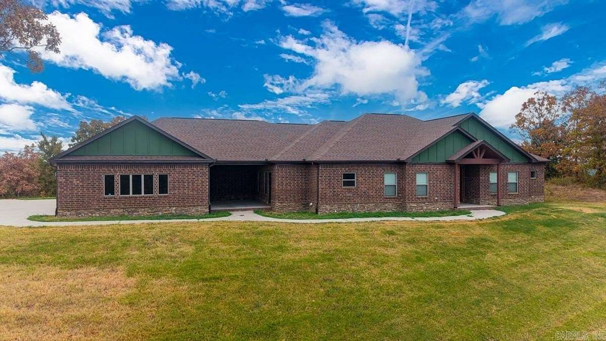 4.28 Acres of Land with Home for Sale in Austin, Arkansas