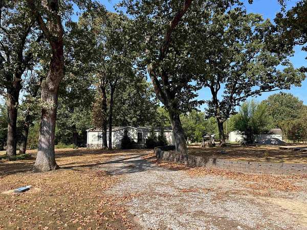 23.9 Acres of Recreational Land with Home for Sale in Cord, Arkansas
