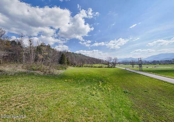 259 Acres of Land for Sale in Andrews, North Carolina