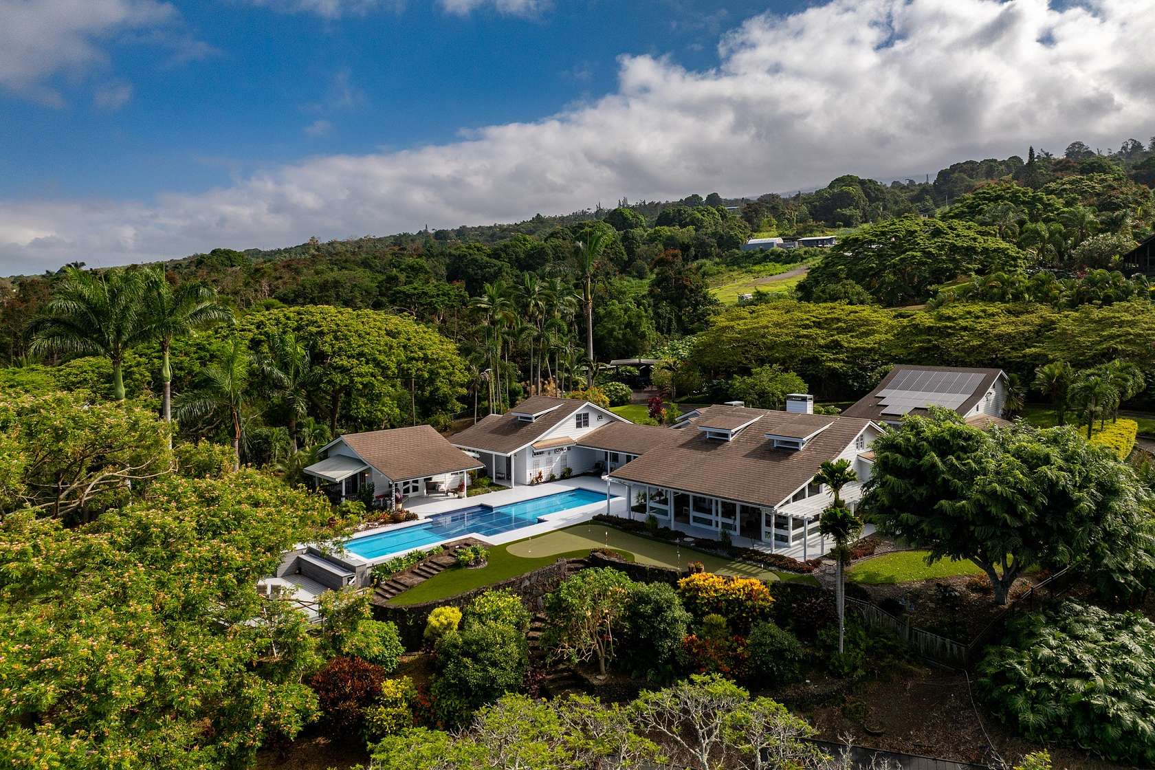 3.43 Acres of Land with Home for Sale in Holualoa, Hawaii
