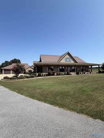 5.9 Acres of Land with Home for Sale in Southside, Alabama