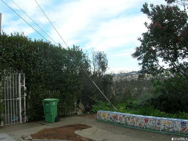 0.04 Acres of Land for Sale in San Francisco, California