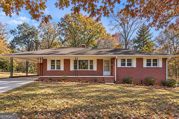 1.9 Acres of Land with Home for Sale in Toccoa, Georgia