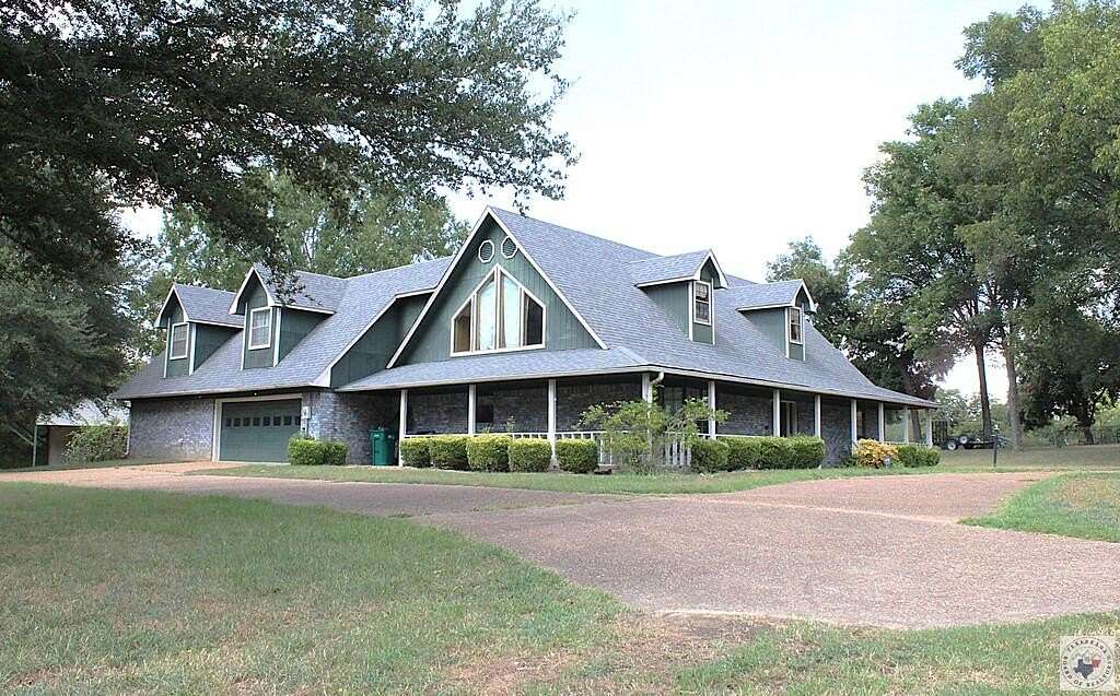 2.26 Acres of Land with Home for Sale in New Boston, Texas