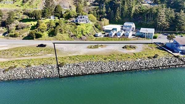 1.13 Acres of Mixed-Use Land for Sale in Gold Beach, Oregon
