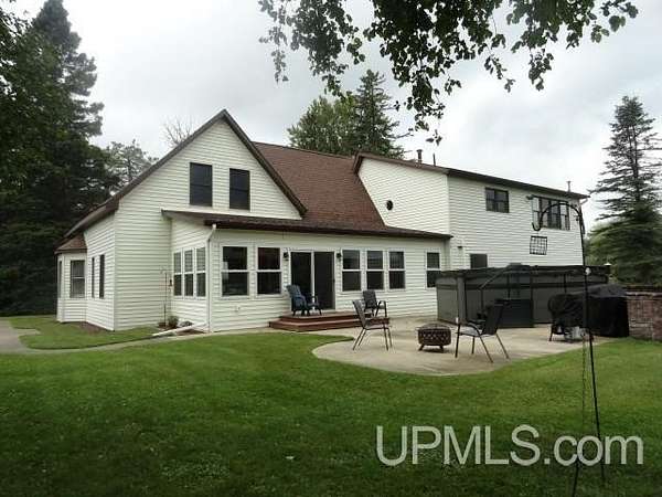 40 Acres of Recreational Land with Home for Sale in Chatham, Michigan