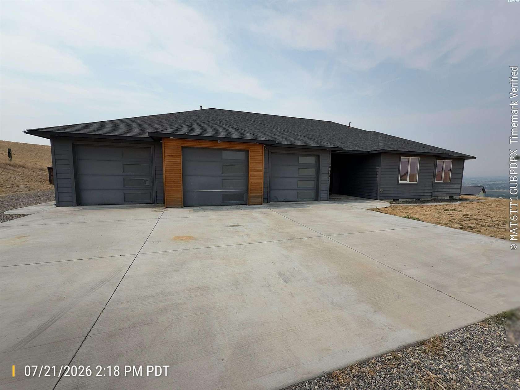 5.4 Acres of Land with Home for Sale in Prosser, Washington