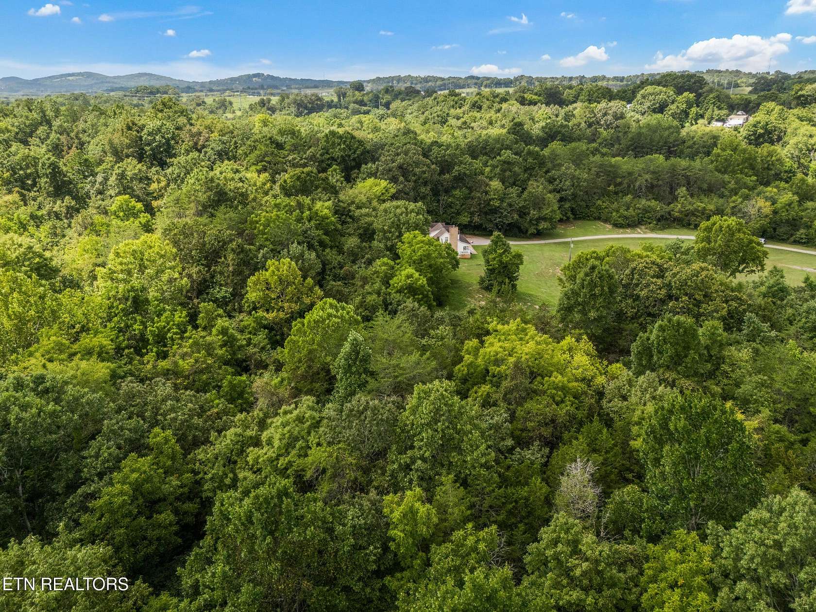 27 Acres of Land for Sale in Strawberry Plains, Tennessee