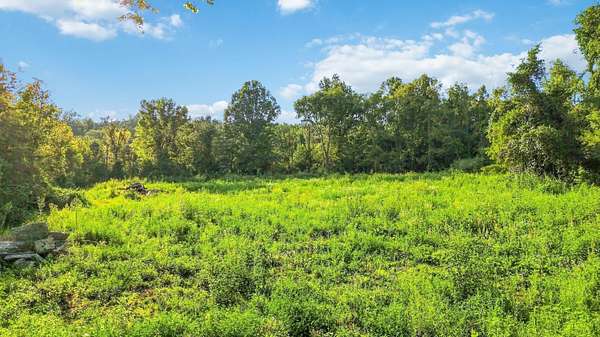 1 Acre of Commercial Land for Sale in Berea, Kentucky