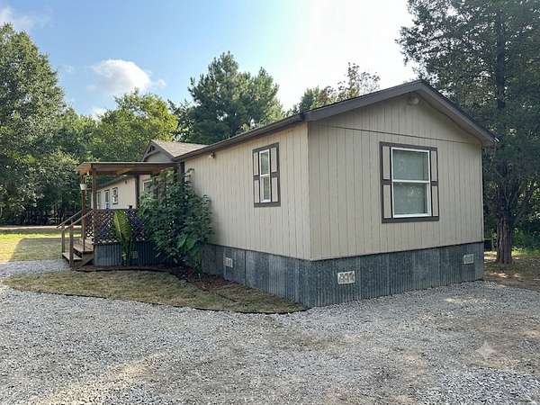 5.1 Acres of Land with Home for Sale in Alto, Texas