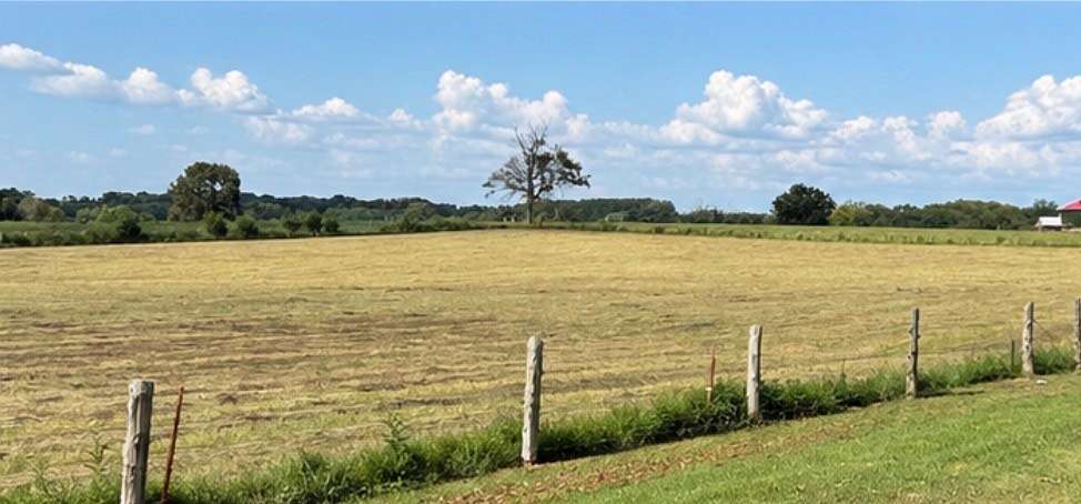 6 Acres of Residential Land for Sale in McMinnville, Tennessee