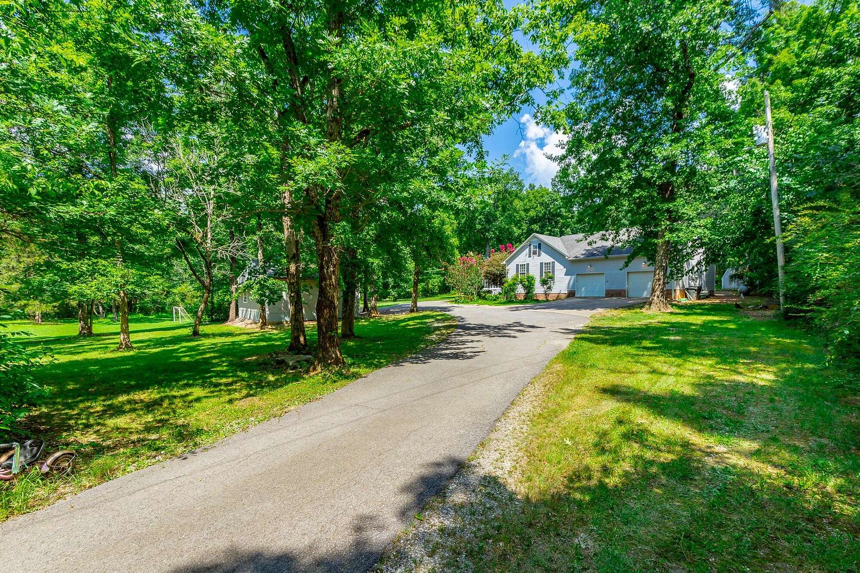6.24 Acres of Land with Home for Sale in Ooltewah, Tennessee