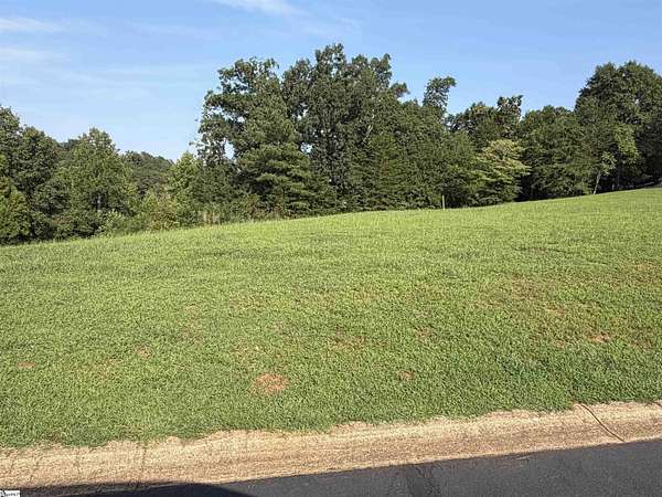 0.76 Acres of Residential Land for Sale in Chesnee, South Carolina