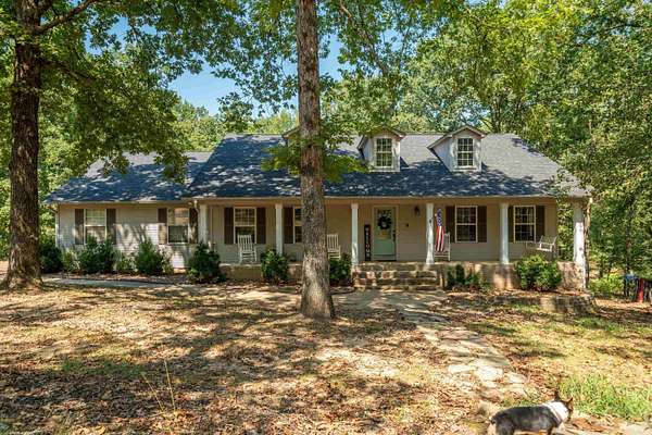 6.25 Acres of Land with Home for Sale in Malvern, Arkansas