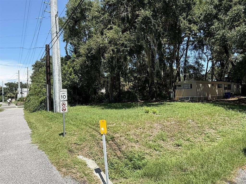0.19 Acres of Mixed-Use Land for Sale in Fernandina Beach, Florida