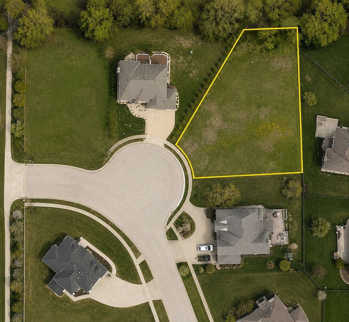 0.44 Acres of Residential Land for Sale in West Chicago, Illinois