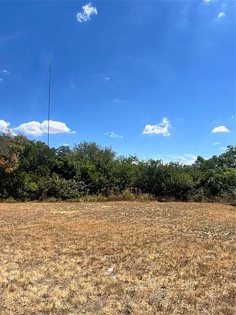 1.44 Acres of Residential Land for Sale in Cedar Hill, Texas