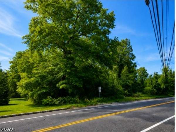 4.73 Acres of Residential Land for Sale in Warren Township, New Jersey