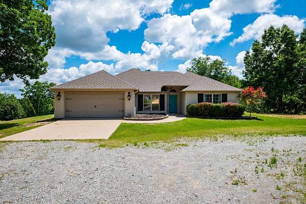 5 Acres of Land with Home for Sale in Benton, Arkansas