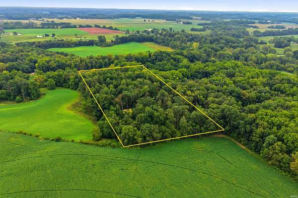 8 Acres of Residential Land for Sale in Albion, Indiana