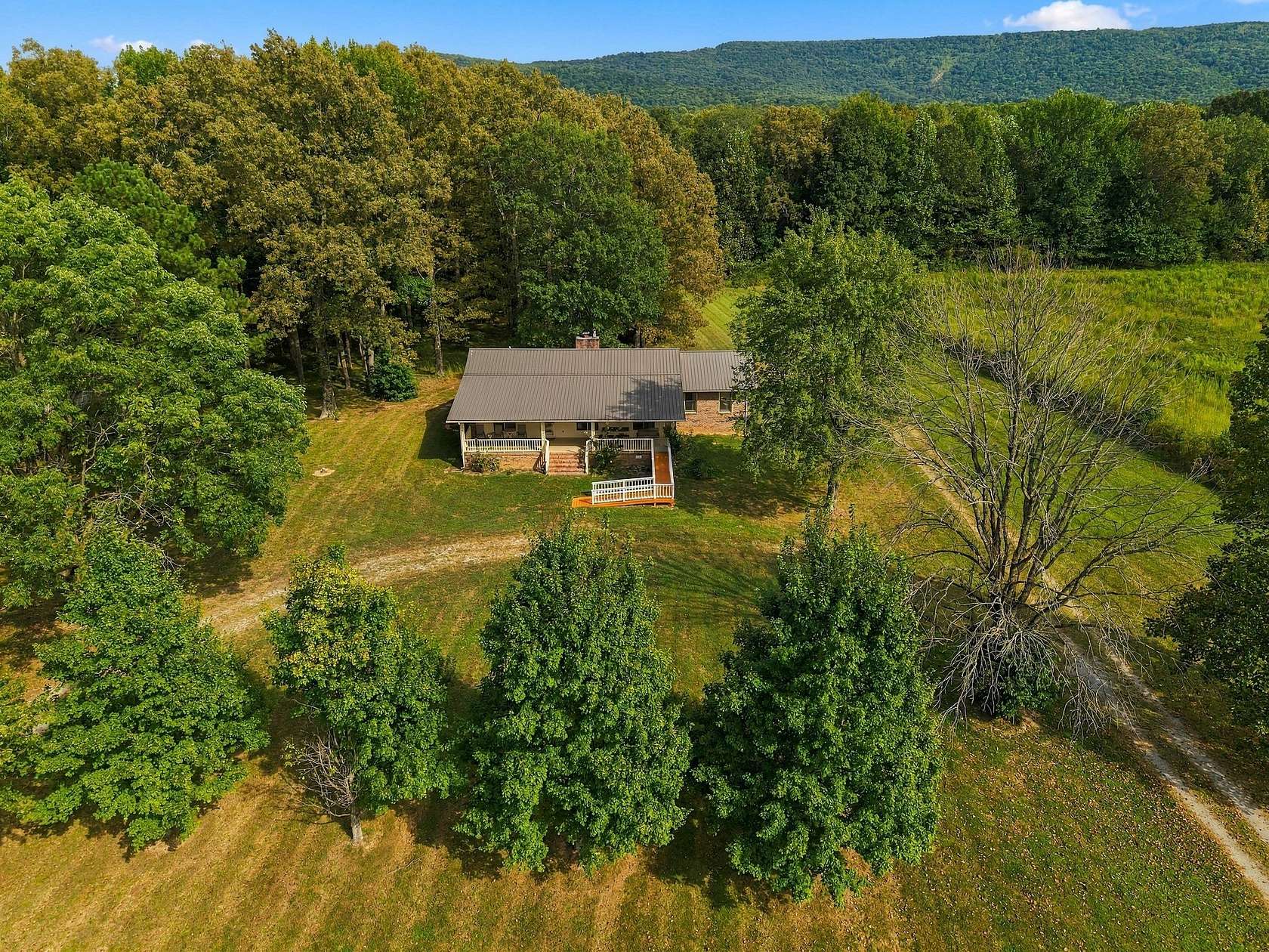 3 Acres of Improved Mixed-Use Land for Sale in Manchester, Tennessee