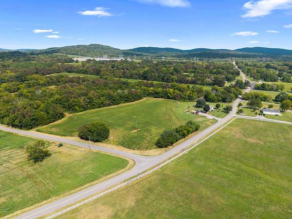 5.14 Acres of Land for Sale in College Grove, Tennessee
